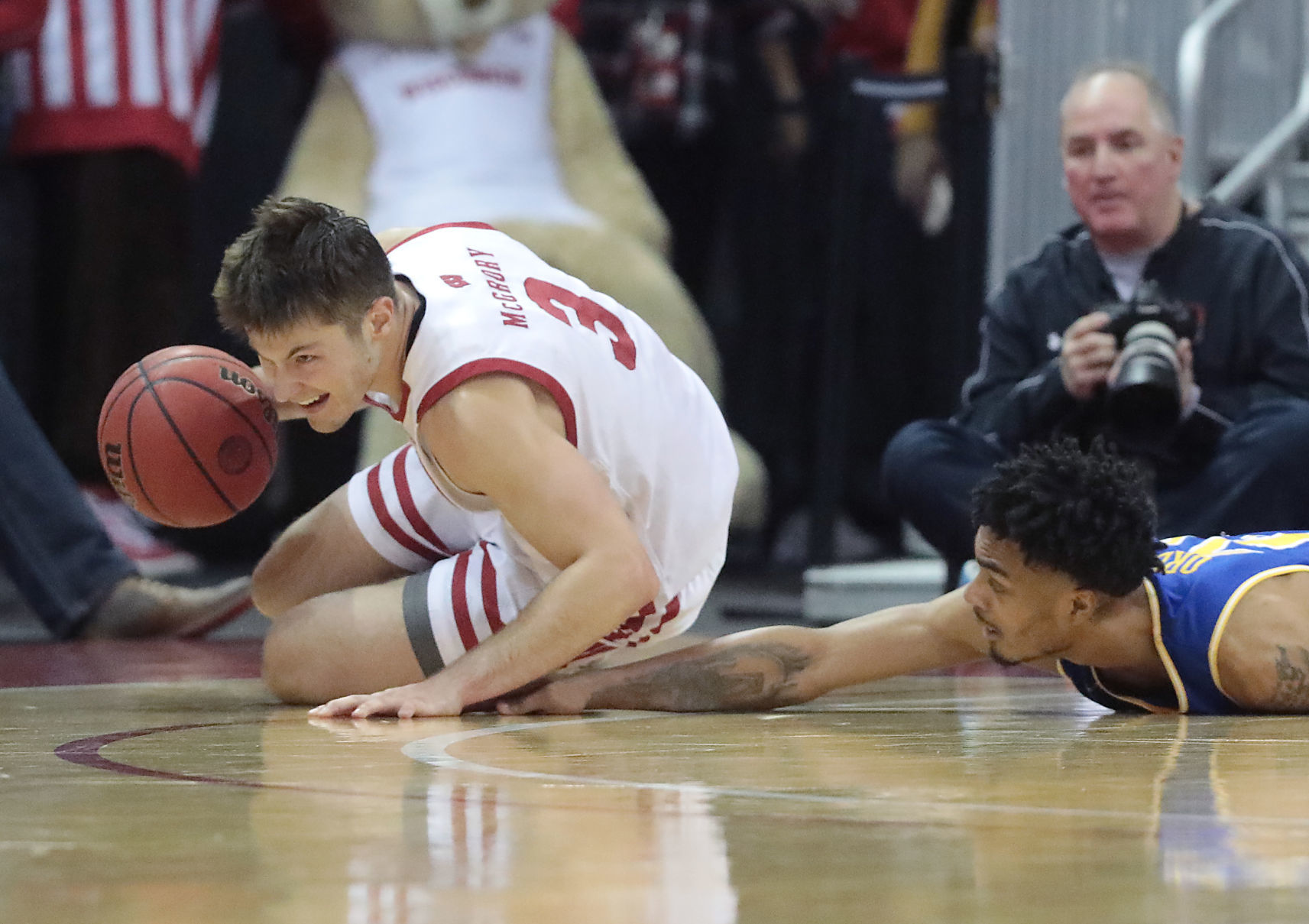 Badgers 83, Cowboys 63